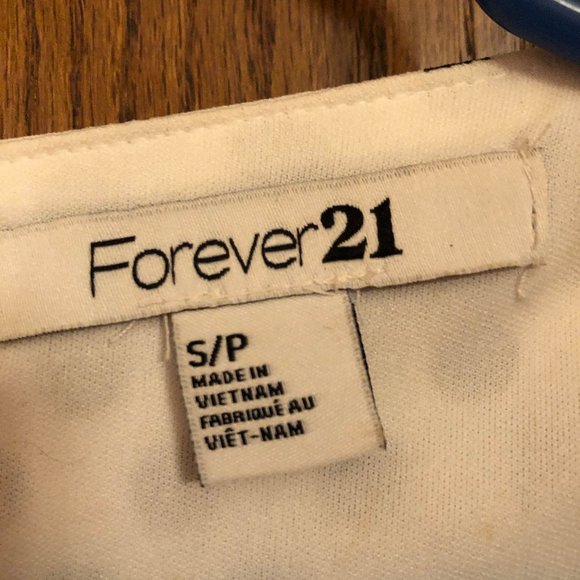 Forever 21 polka dot summer dress - Picture 2 of 7